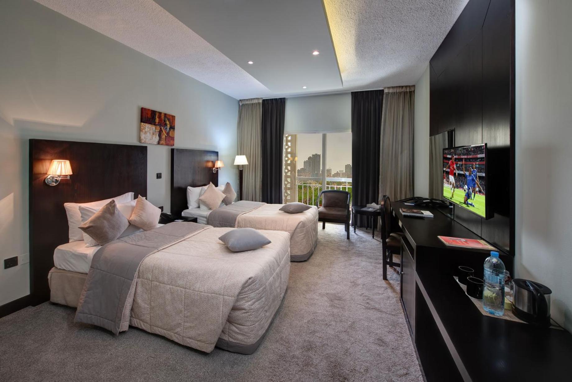 Sharjah Carlton Hotel Eksteriør bilde